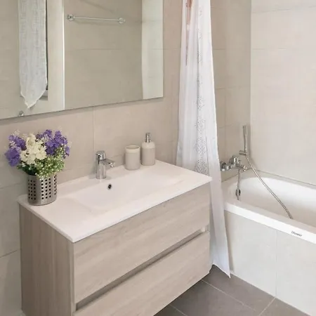 Sliema, Savoia Luxury For 5 Guests Daire Gzira